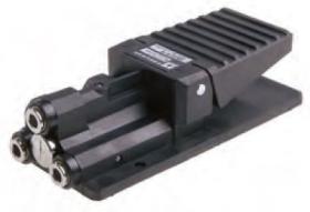 Pneumax 228.52.10.1PX - PEDAL NEUMÁTICO 5/2 DE PLÁSTICO MINIATURA VÁSTAGO