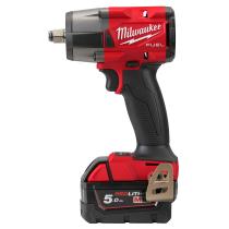 Milwaukee 4933478450 - LLAVE DE IMPACTO DE PAR MEDIO M18 FUEL, RECEPCIóN 1/2" CON